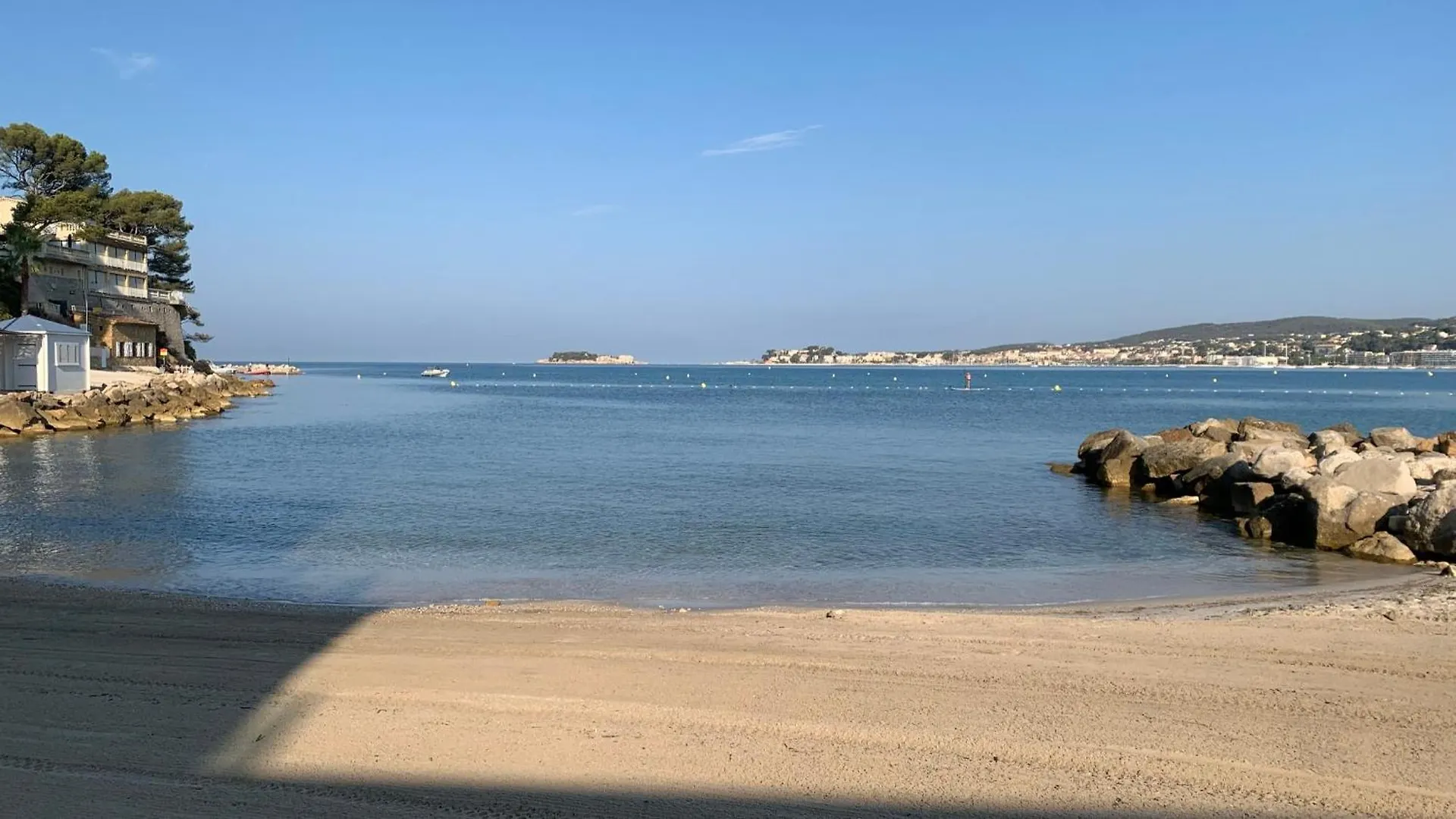 Villa Club 4 Personnes A Sanary Sur Mer, Piscine Commune De Mai A Septembre, Plage A 450M Francia