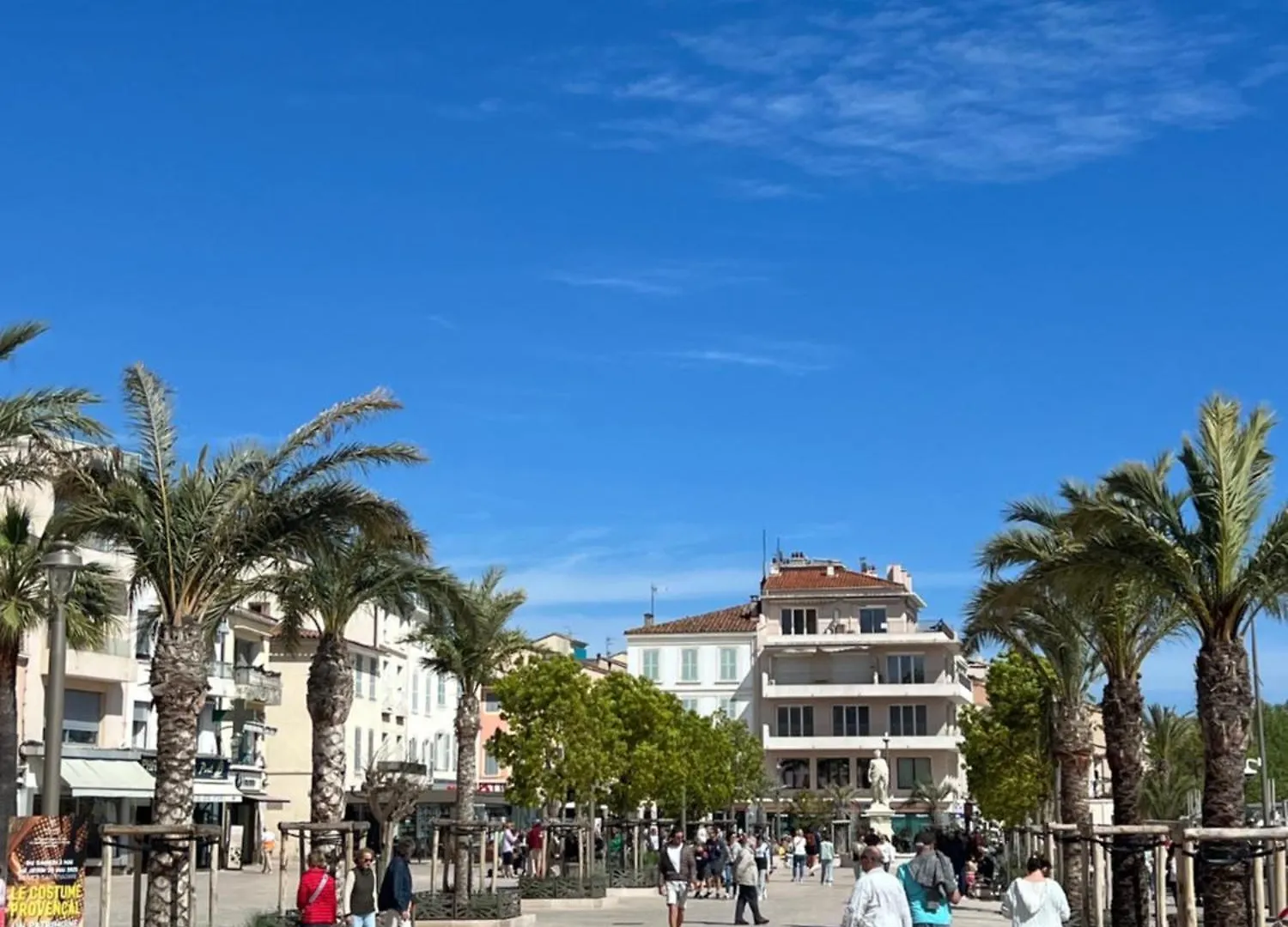 Villa Club 4 Personnes A Sanary Sur Mer, Piscine Commune De Mai A Septembre, Plage A 450M Сasa de vacaciones